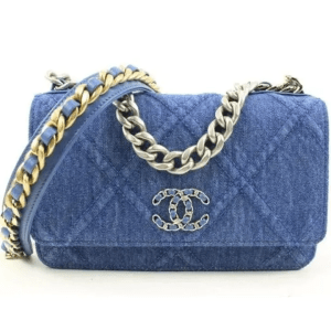 Replica Chanel Wallet on Chain 22p Silver Gold Quilted 19 Flap