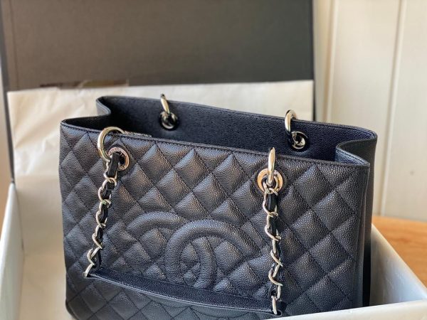 Chanel Grand Shopping LEATHER Handbag - Image 6