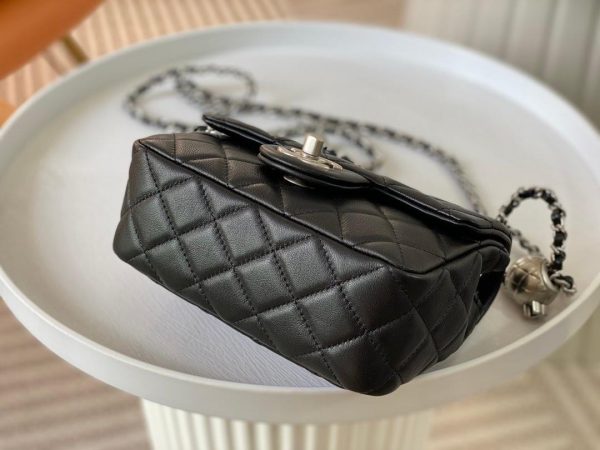 Chanel women Handbags - Image 2