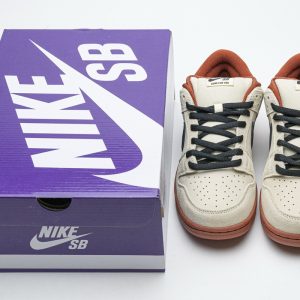 Replica Nike SB Dunk Low Pro Hennessy BQ6817-100