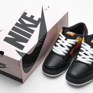 Replica Nike Dunk SB Low Raygun 304292-803