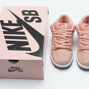 Replica Nike Dunk SB Low Pink Pig CV1655-600