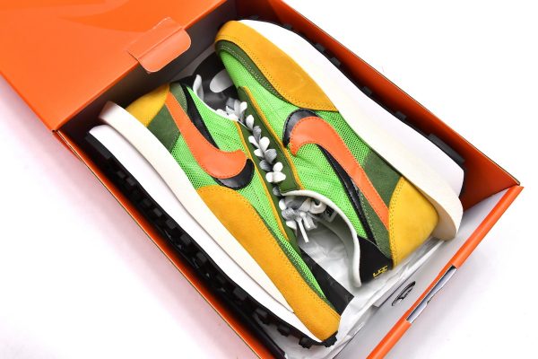 Nike LD Waffle Sacai Green Multi BV0073-300 - Image 2