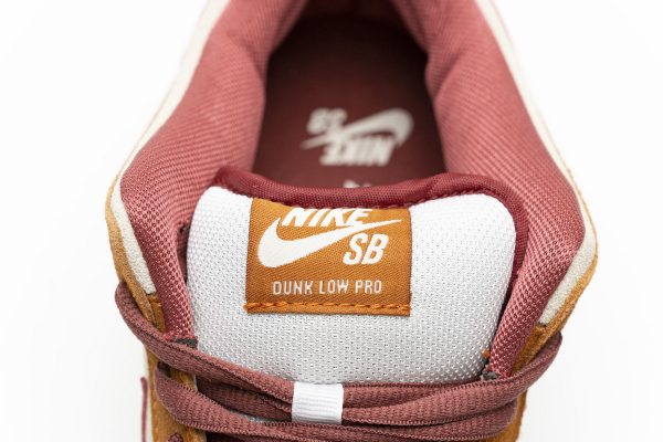 Replica Nike SB Dunk Low Pro Dark Russet Cedar BQ6817-202