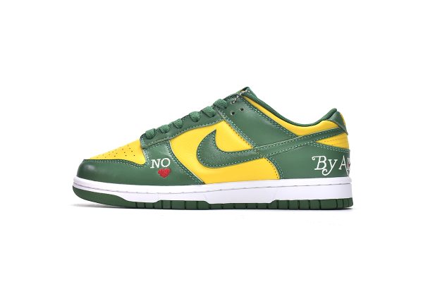 Replica Nike SB Dunk Low Supreme Brazil DO7412-983