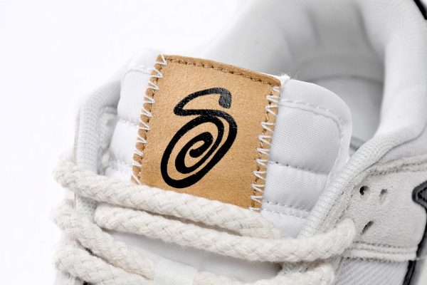 Stussy x Nike SB Dunk Low DD9776-068 - Image 9