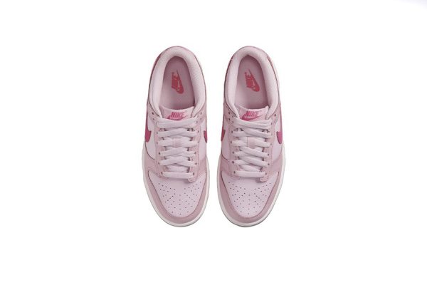 Replica Nike Dunk Low Triple Pink DH9765-600