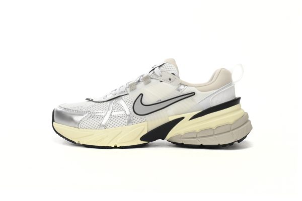 Nike V2K Run Summit White Metallic Silver FD0736-100