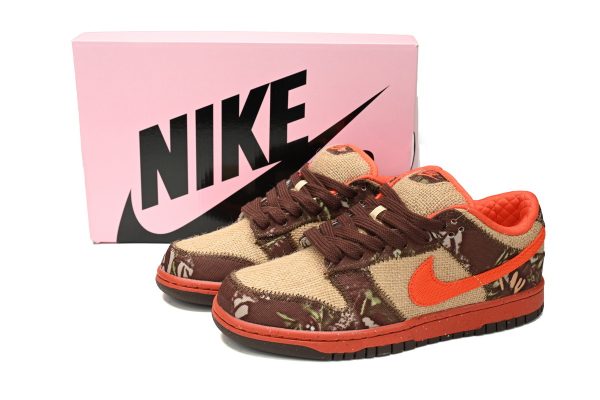 Nike SB Dunk Low Reese Forbes Hunter 304292-281 - Image 2