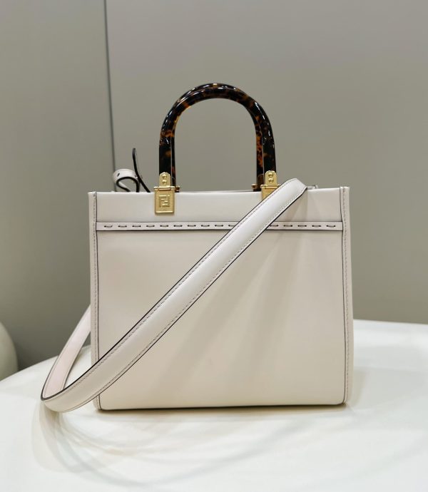 FENDI SUNSHINE Tote Handbag - Image 9