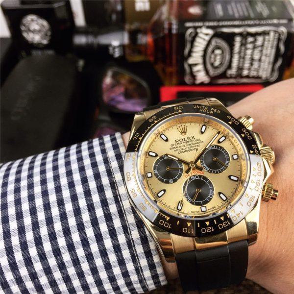 Swiss Replica Rolex Daytona Gold | RLX 23