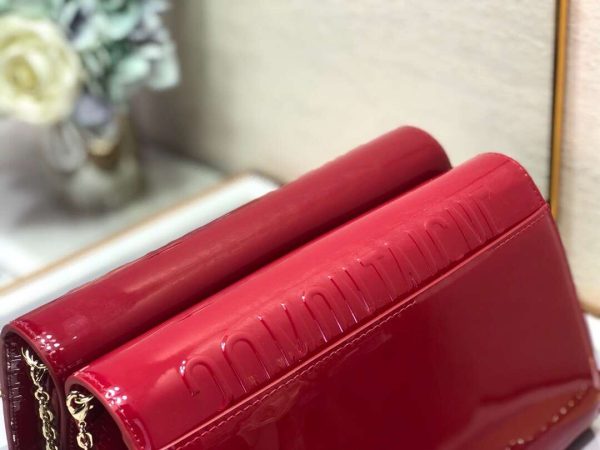 Dior 30 Montaigne Wallet On Chain In Red Patent Calfskin - Image 7