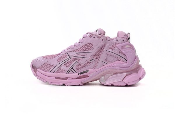 # Shoes Balenciaga Runner Pink 677402W3RB15000