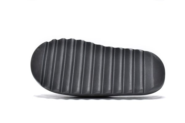 # Shoes Adidas Yeezy Slide Onyx HQ6448 - Image 8