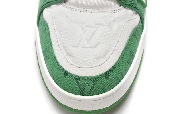 # Shoes Louis Vuitton Trainer Green Cloth Surface 1A9JHV - Image 9